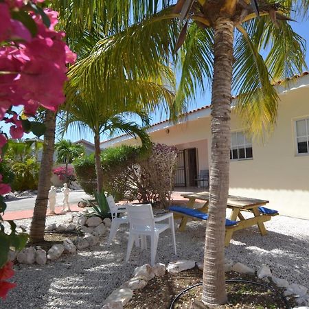 Relex Villa With Private Pool Willemstad Exterior foto